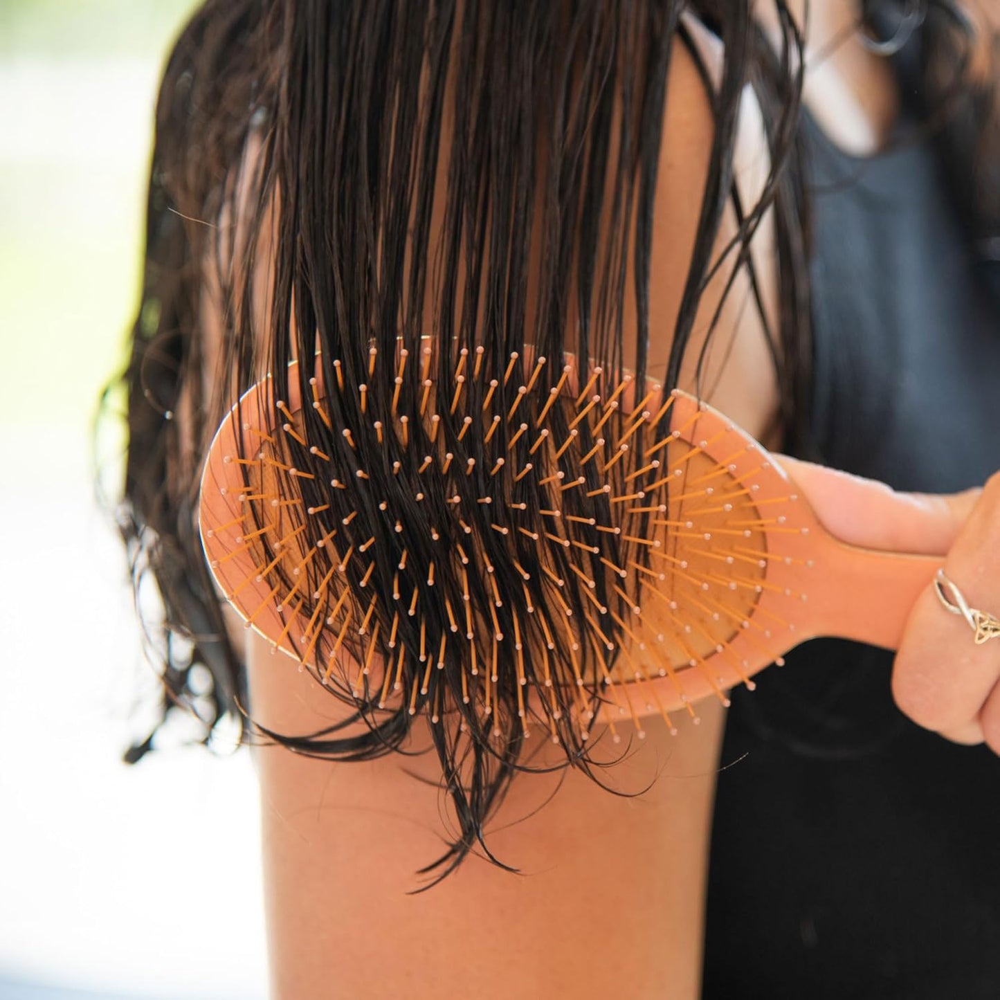Wet Hair Detangler Brush – Mojave Edition Curved Brush for Curly & Straight Hair, Anti-Slip Grip for Women, Detangling Brush Set