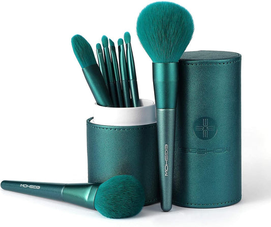 8-Piece Professional Makeup Brush Set with Travel Cylinder Case – Soft Synthetic Brushes for Foundation, Powder, Concealer, Blending & Eye Makeup