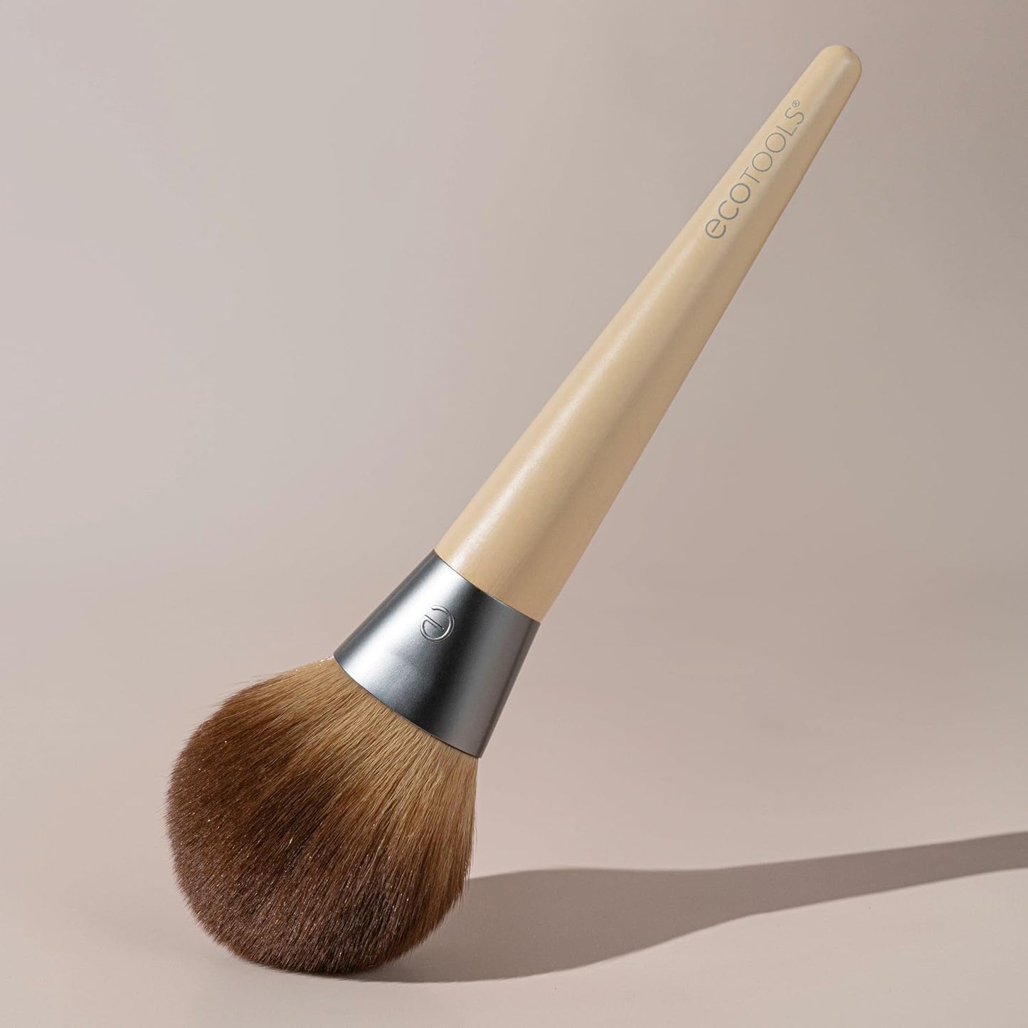 Blurring Powder Makeup Brush – Large Fluffy Brush for Loose & Pressed Powder, Synthetic Bristles, Eco-Friendly, Cruelty-Free & Vegan x1