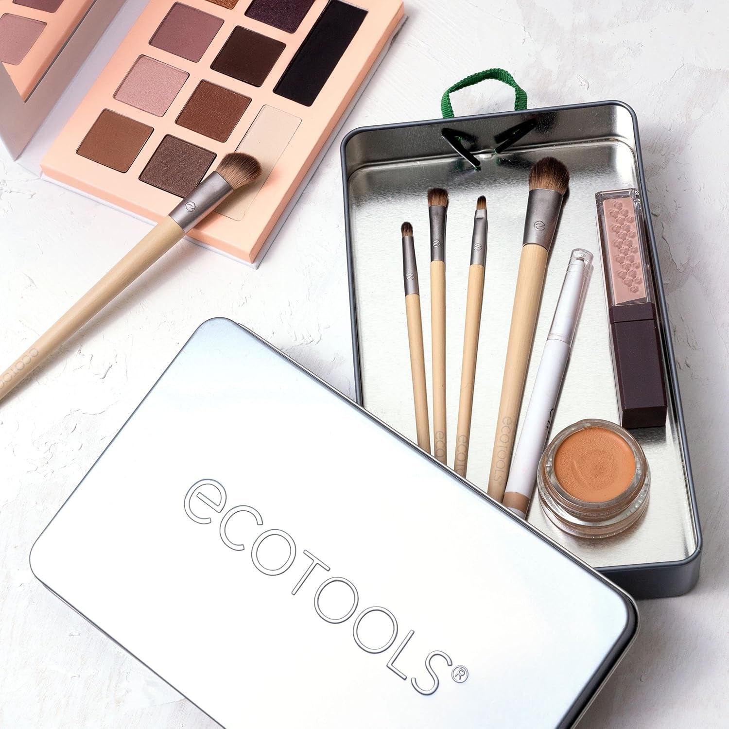 Daily Defined Eye Brush Kit with Storage Tray – 5-Piece Eco-Friendly Makeup Brushes for Liquid, Powder & Cream Eyeshadow & Eyeliner – Vegan, Cruelty-Free Synthetic Bristles
